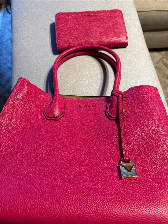 Michael Kors Handbags - Michael Kors Hot Pink Leather Tote with Matching Wallet